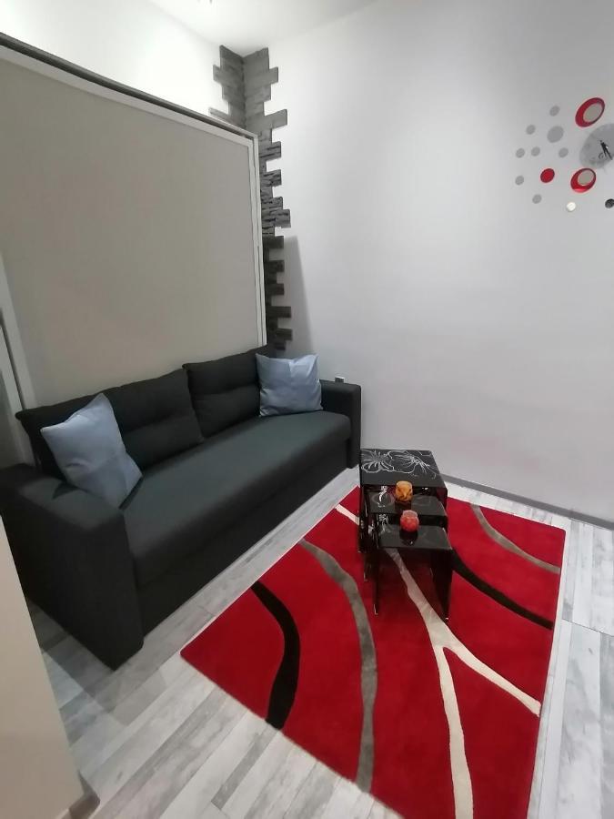 Data Central Studio Novi Sad Buitenkant foto